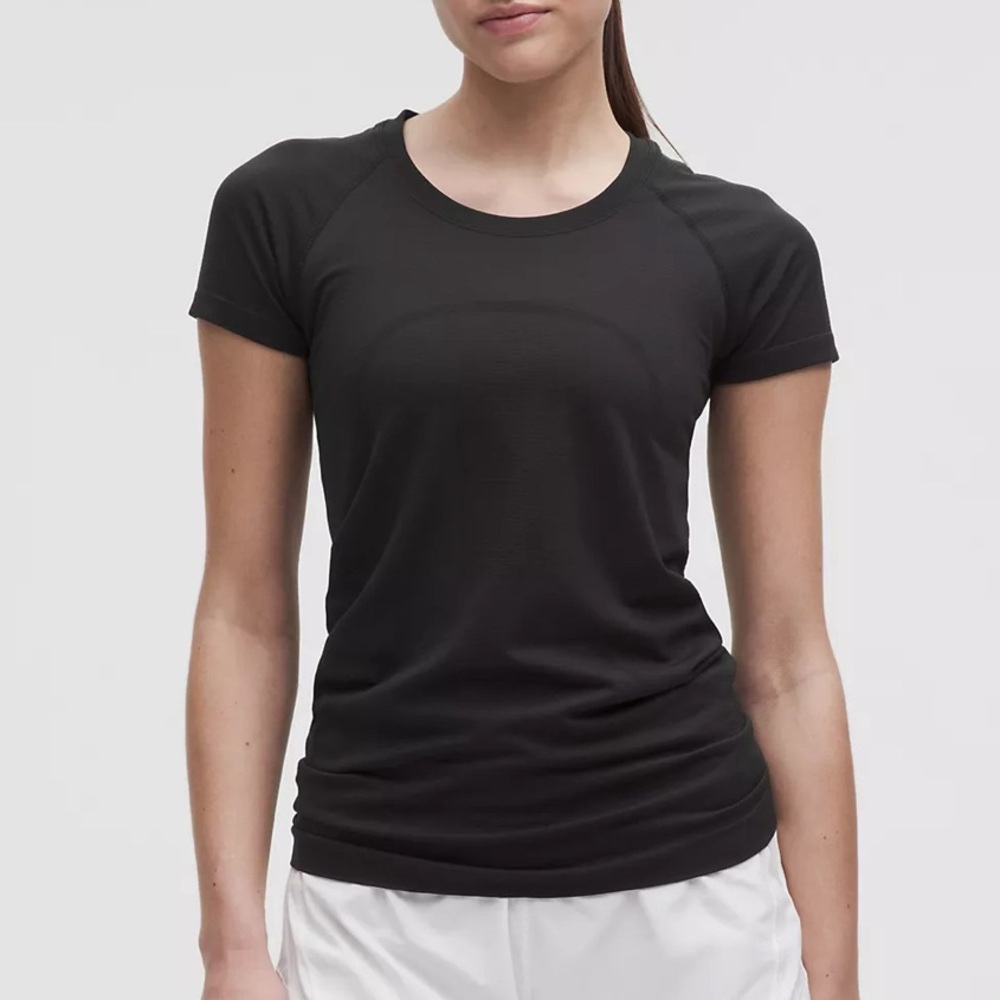 Lululemon swiftly tech short sleeve 2.0